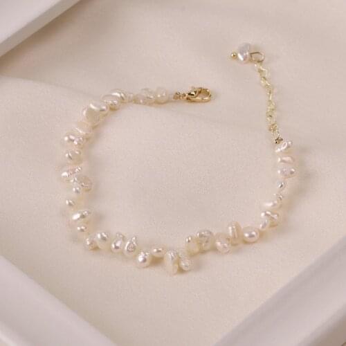 COWBREAD Vintage Necklace for Women luxury Natural Pearl Necklace Short High-end Jewelry Stitching Pearl Womens Neck Chain