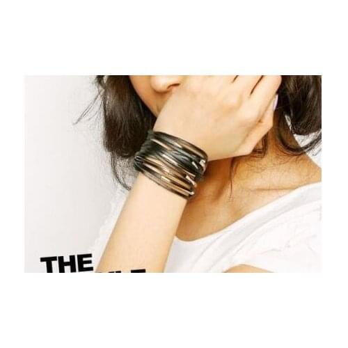 B037 2018 HOT Free Shipping Punk Multilayer Leather Bracelet Bangle for Unisex Men & Women with Metal Button