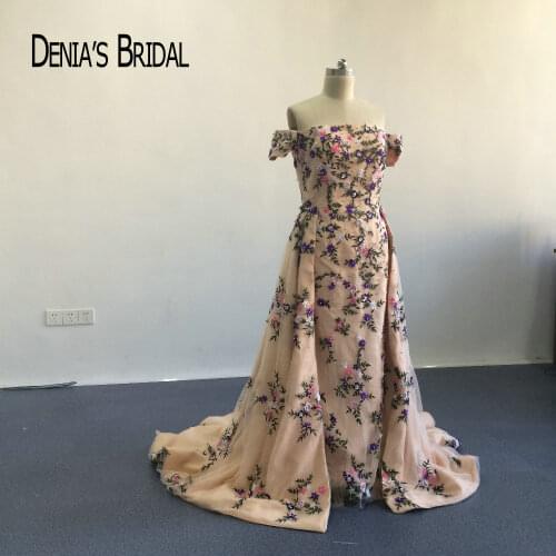 2020 Famous Aishwarya Rai Colorful Red Carpet Dresses Off the Shoulder Embroidery Short Sleeve Sheath Evening Dresses