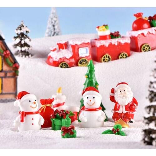 ZOCDOU 1 Piece Christmas Gift Pack Santa Claus Snowman Model Train Box Sock Small Gift Bell Statue Figurine Micro Craft