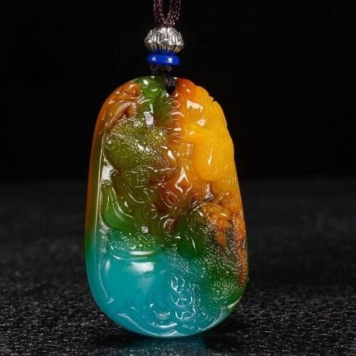Natural Blue Green Hand Carved Gold Toad Jade Pendant Fashion Boutique Jewelry Mens and Womens Money Rich Necklace