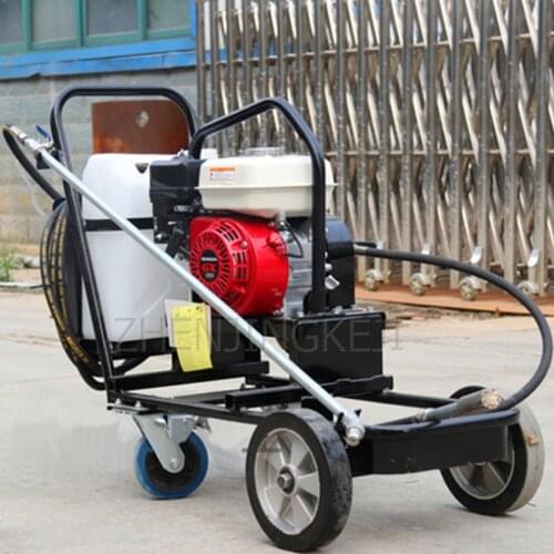 Small Push Formula Emulsification Asphalt Spread Machine Gasoline Power Asphalt Sprinkle Machine Small Asphalt Spray Car 3.6KW