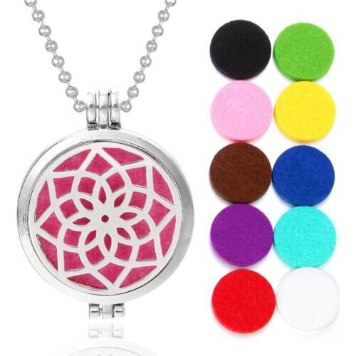 Aroma Diffuser Necklace Perfume Essential Oil Diffuser Flower Aromatherapy Locket Pendant Necklace Fashion Jewelry with 10Pad