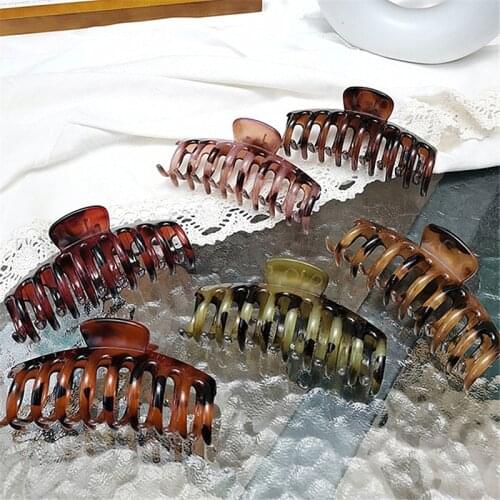 AOMU Korean Retro Green Khaki Acrylic Resin Hollow Hairpin Translucent Irregular Geometric Big Hair Claw for Women Girls Party