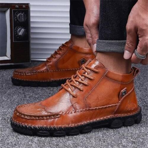 Winter new large size mens shoes high-top retro casual lace-up mens riding boots fashion comfortable sports mens loafers