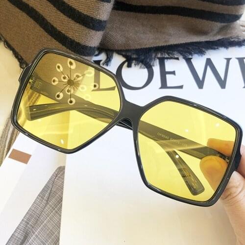 Vintage Candy Color Big Frame Womens Sunglasses Vintgae Oversized Square Sun Glasses Men Retro Black White Cool Brand Shades