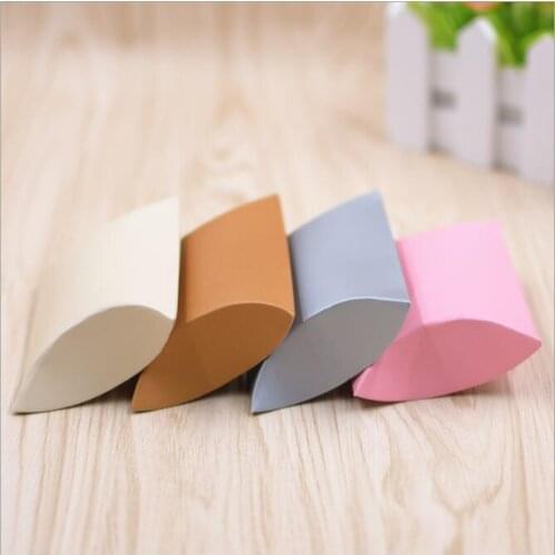 200pcs Pillow Wedding Party Favor Paper Gift Box Candy Boxes Supply Accessories Favour Kraft Paper Gift Boxes