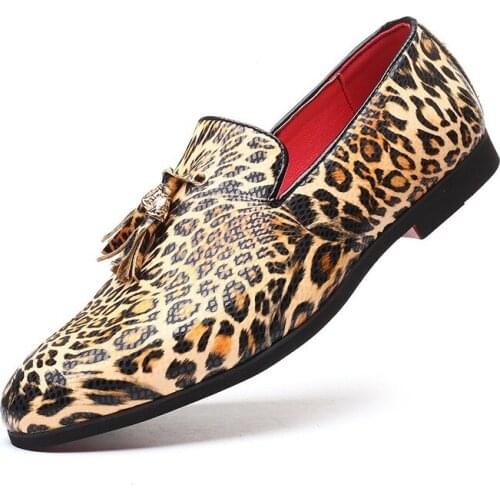 Designer Men Shoes Leather Loafers Men Dress Shoes Leopard Coiffeur Italian Men Casual Shoes Zapatos De Hombre De Vestir Formal