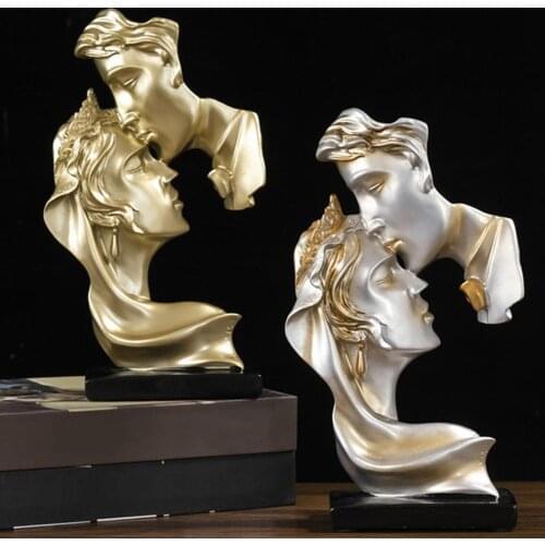 Vintage Kissing Couples Statue Valentines Day Christmas Gifts Figurines Home Living Room Interior Decoration Sculpture