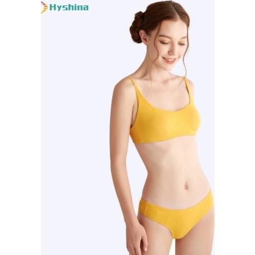 Zero Sensitive Comfort Retro Rib 1 / 2 Cup Rimless Underwear with Insert Bra Set