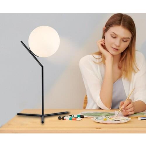 Nordic LED Ball Shape Table Lamp Children Bedroom Study Room Desk Lamp Modern Bed Side Lamp Indoor Home Decor Fixture WF109
