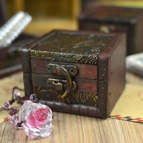 Treasure Box Vintage Metal Lock Decorative Trinket Jewelry Storage Box Handmade Classical Wooden Treasure Case Storage Organizer