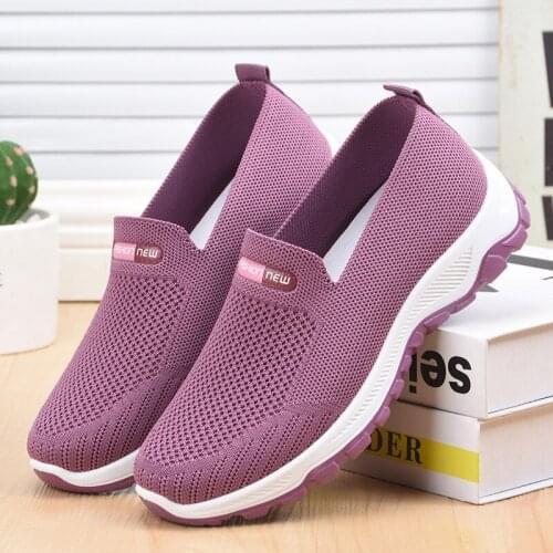 Women Flats Shoes Loafers Plus Size 43 Walking Flat High Quality Women Sneakers Slip On Black Purple Women Breathable Mesh Shoes