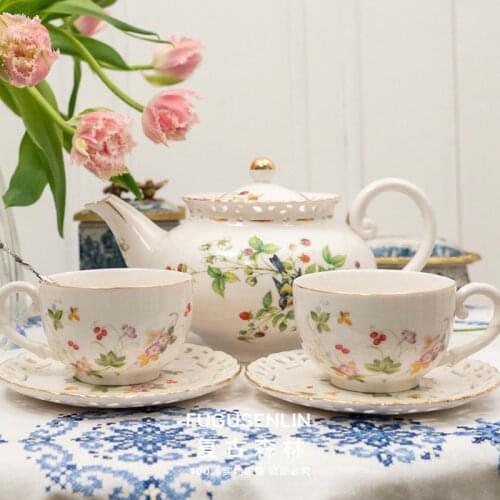 Retro Coffee Cup Set Gold Ceramic Pastoral Style Afternoon Tea Cup Set Flowers Household Tazas De Cafe Espresso Cups EB5BD