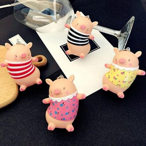 Ins super fire cartoon cute BB called twisted pig doll car key chain male and female bag key chain pendant