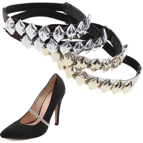 1Pair Fashion Sexy metallic Lips Charm Shoes Band For Women Shoes Decorations