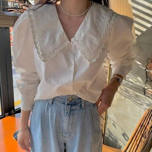 Sweet Lapel Hollow Out Lace Blouse Women Spring Korean Loose Shirt Tops New Fashion V-neck Long Sleeve Women Shirts Blusas 16094