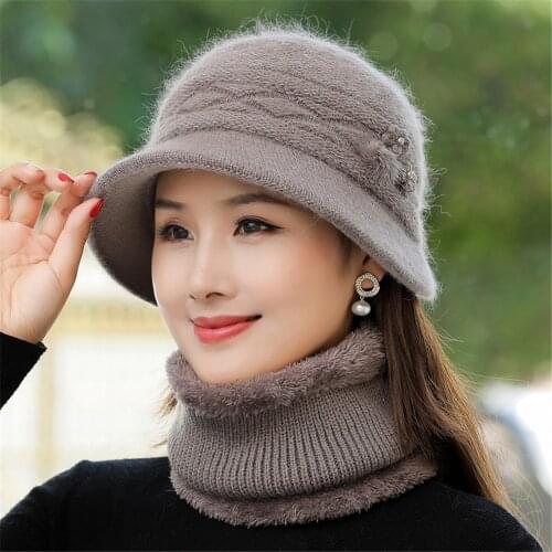 New Women Winter Hat Keep Warm Cap With Brim Add Fur Lined Hat & Scarf Set Hats For Women Flowers Rabbit Fur Winter Bucket Hat