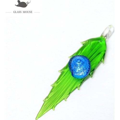 Hanging Long Strip Handmade Glass Leaves With Miniature Conch Accessories Country Style Home Garden Decor Craft Ornament Pendant