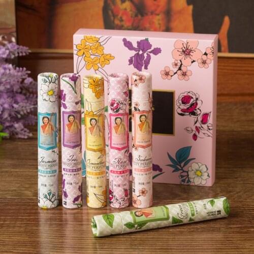 Urban perfume osmanthus fragrances cherry blossoms fresh and lasting ladies student rose sachet