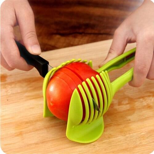 1 Pcs Random Color Tomato Slicer Fruits Cutter Stand Utensilios De Cozinha Assistant Lounged Tomato Lemon Shreadders Slicer