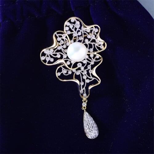 New Chinese Style Freshwater Pearl Zircon Waterdrop Brooches Pins Female Hollow Lotus Leaf Elegant Wedding Jewelry Corsage broch