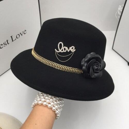 Wool in the spring and autumn winter The chain bucket hat for women small flowers fragrant wind fisherman cap