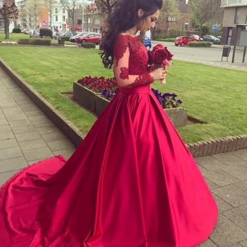 Red Off The Shoulder Long Sleeve Illusion Sheer Ball Gown Girl Quinceanera Prom Lace Dress Tulle Vestidos De Quinceañera 15 Años