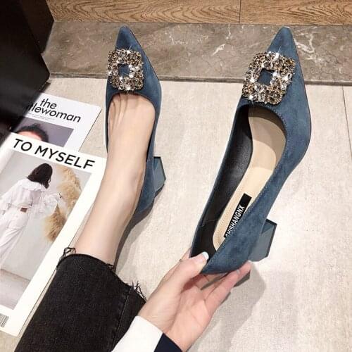 WHLDNYNA Suede Pumps