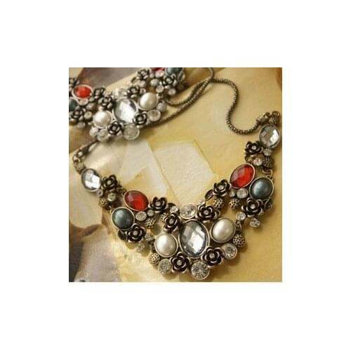 2016 the new trend of 2016 new fashion luxuriant gem inlay brief paragraph pendant necklace