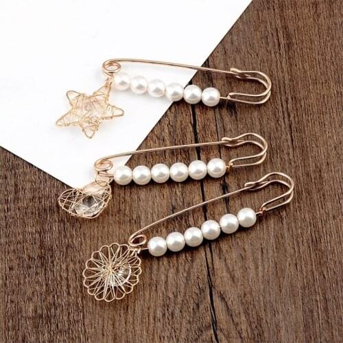 Round Star Heart Pendant Charm Pearl Brooches Pin For Women Suit Hats Clips Girl Alloy Brooch Pins Jewelry Clothes Accessories