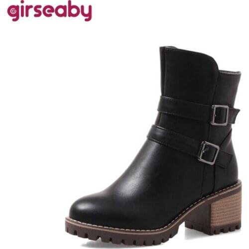 Girseaby 2021 Winter Ankle Boots Belt Buckle Zip Round Toe Short Plush Platforms 6CM Chunky Heel US12 Black Beige Grey A4405