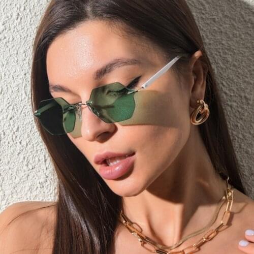 2021 New Fashion Hot Selling Sunglasses Women Men Sexy Model Style Gradients Lens Alloy Frame Brand Designer Luxury Sunglasses