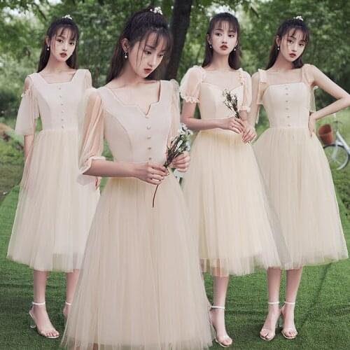 Bridesmaids Dress Illusion V-Neck A-Line Luxury Champagne Lace Tulle Knee-Length Vintage Button Women Wedding Party Gown E116