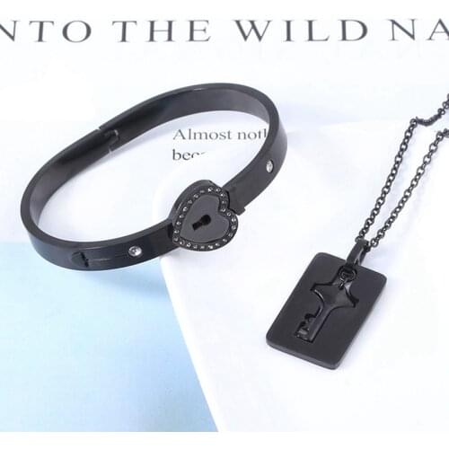 Fashion A Couple Lovers Jewelry Set Love Heart Lock Bracelet Stainless Steel Bracelets Bangles Key Pendant Necklace Jewelry Gift