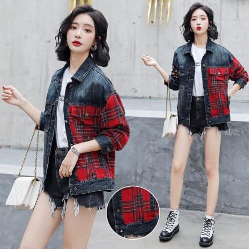 Denim Jacket Female Red Plaid Stitching 2021 Autumn Winter New Fashion Loose Lapel Single-Breasted Womens Coat Outerwear