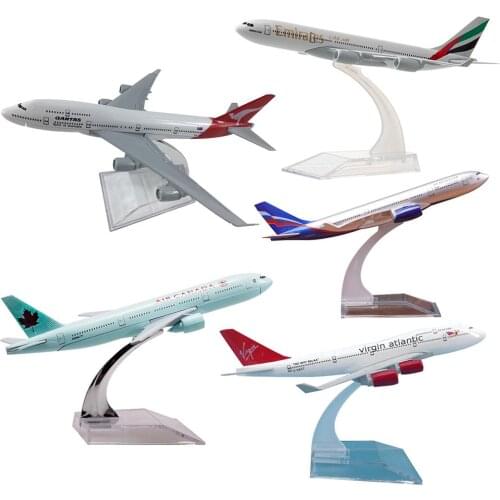 1/400 16cm Kids Metal Aircraft Model Toy A330 Diacast Airliner Plane Model Collectible with Base Education Kids Toy Gift New
