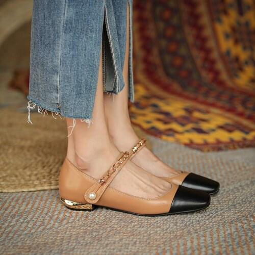 Square Toe Metal Chain French Retro Pumps Pearl Metal Heel And Breathable Large Size Elegant And Noble Womens Shoes 2021