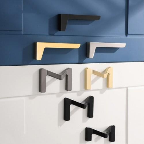 Light luxury European style wardrobe door handle drawer cupboard door handle gold black zinc alloy creative hardware handle