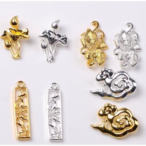 10 Pcs Alloy Flower Pendant Charms Vintage Hair Accessories Handmade DIY Charms For Jewelry Making