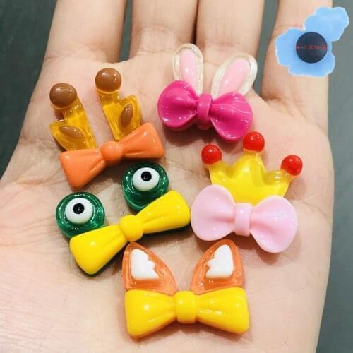 New Arrival 1pcs Lovely Frog Bowknot Resin Shoe Decorations Garden Shoes Accessories Fit Boys Girls Croc Jibz Charm
