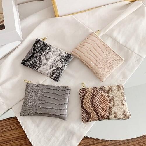 Stylish Women Business Snake Pattern Wallets PU Zipper Wallet Women Purse Vintage Zipper Small Clutch Purse Coin Purse