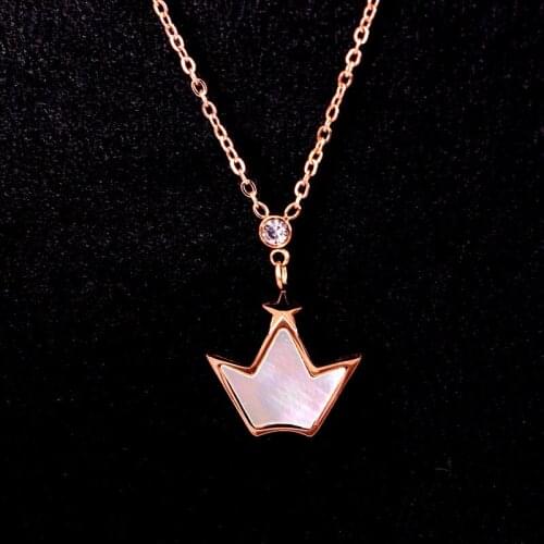 Stainless Steel Shell Crown Pendants Necklace Romantic Elegant Love Star Necklaces Women Wedding Jewelry Xmas Gift