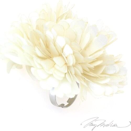 Ring Flower of Fabric FLOR2 Beige Collection CROWN