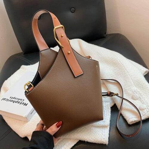 Vintage Small Leather Bucket Crossbody Bags for Women 2021 New Womens Designer Shoulder Handbag and Purses Travel Messenger Bag
