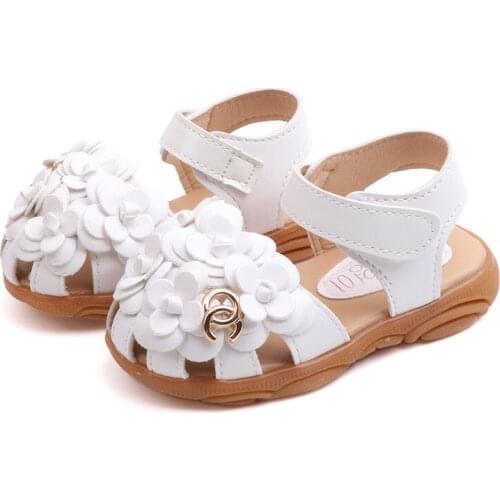 Baby sandals 1-6 years old girl princess shoes Baotou 2020 summer children toddler shoes soft bottom hollow sandals non-slip fla
