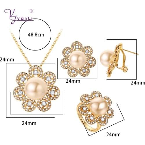 2018 New Design Jewerly Sets Flower Shape Hot Sale Imitation Pearl Sets For Women Best Sellers
