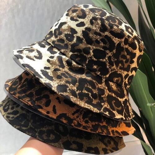 Bucket hat панамы Winter womens leopard-print basin hat Ladies casual fashion warm hat sunscreen sun hat 2020