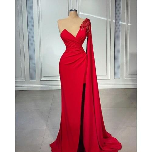Elegant Red Mermaid Evening Dresses One Shoulder Long Sleeve Dubai Arabic Side Split Handmade Flowers Beadings Floor Length