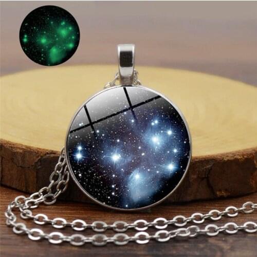Fashion Glow In The Dark Glass Alloy Pendant Necklace Luminous Sweater Jewelry Women Classic Fantasy Star Necklace Gifts
